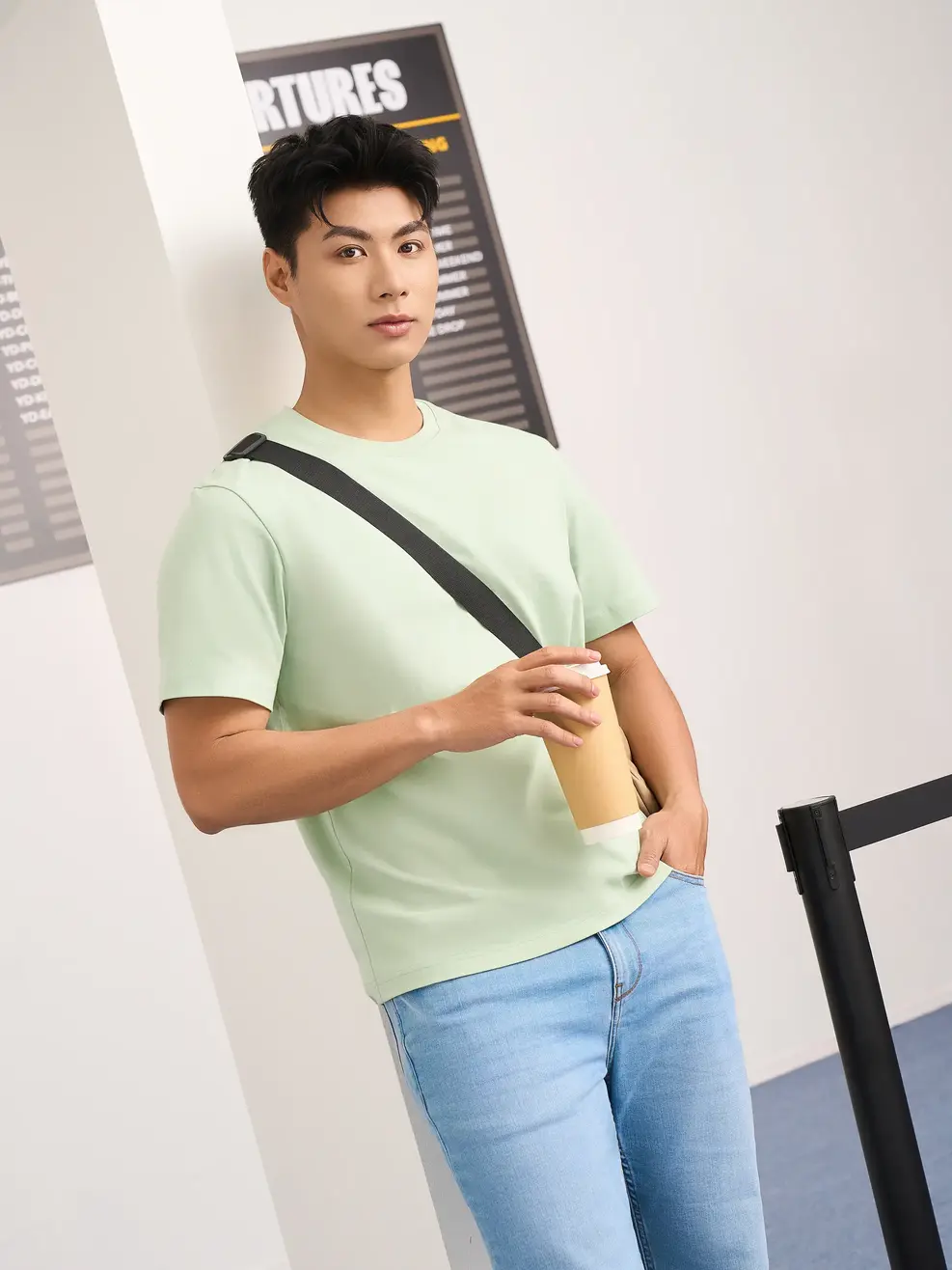 Áo Phông Basic Regular - Xanh lá 002 - M