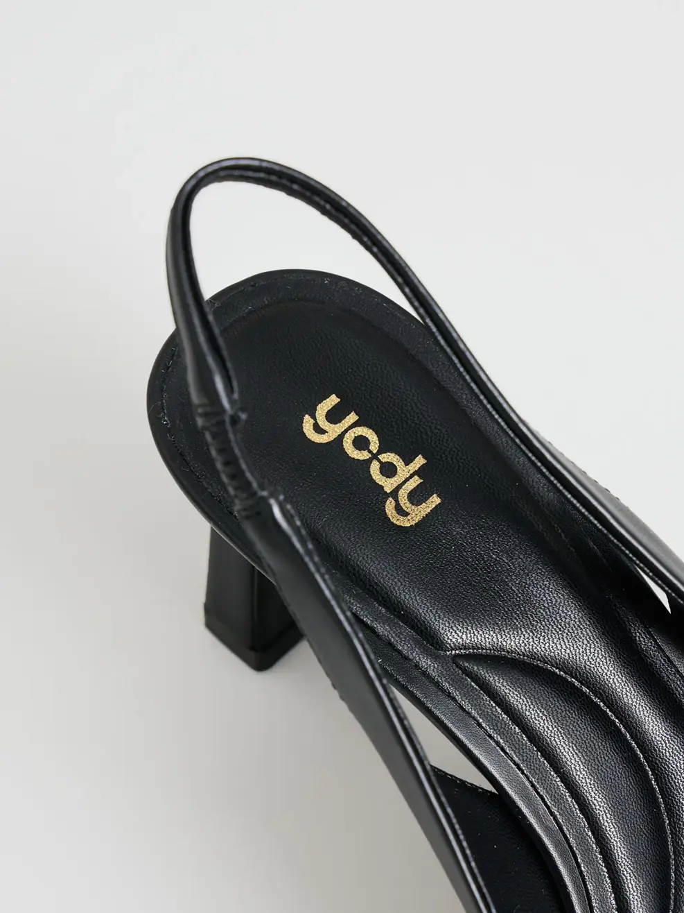 Giày Cao Gót Mũi Nhọn Hở Hậu Cơ Bản - Đen - 35