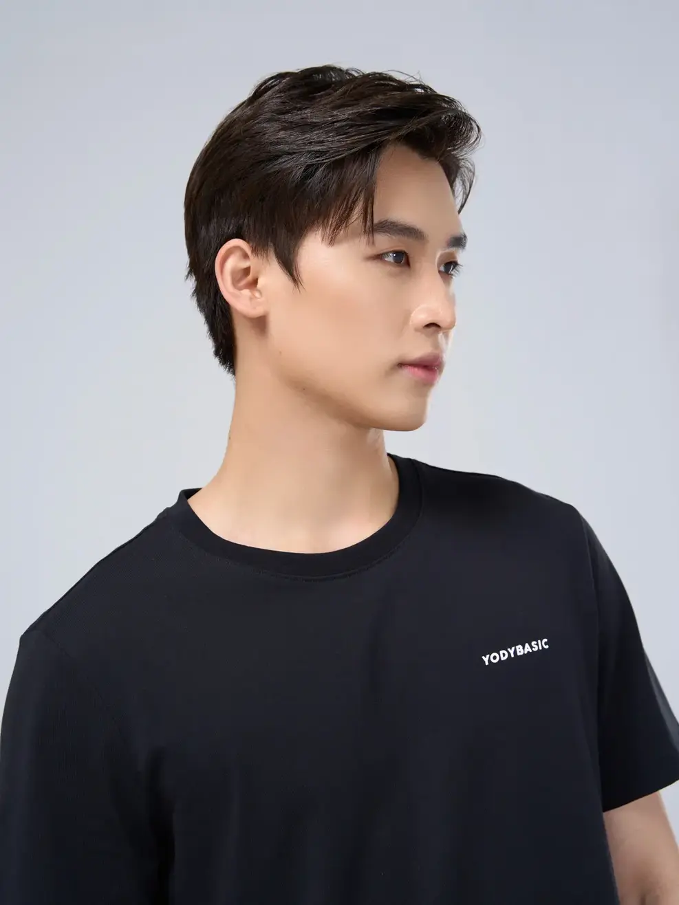 Áo thun nam in yody basic - Đen - XL