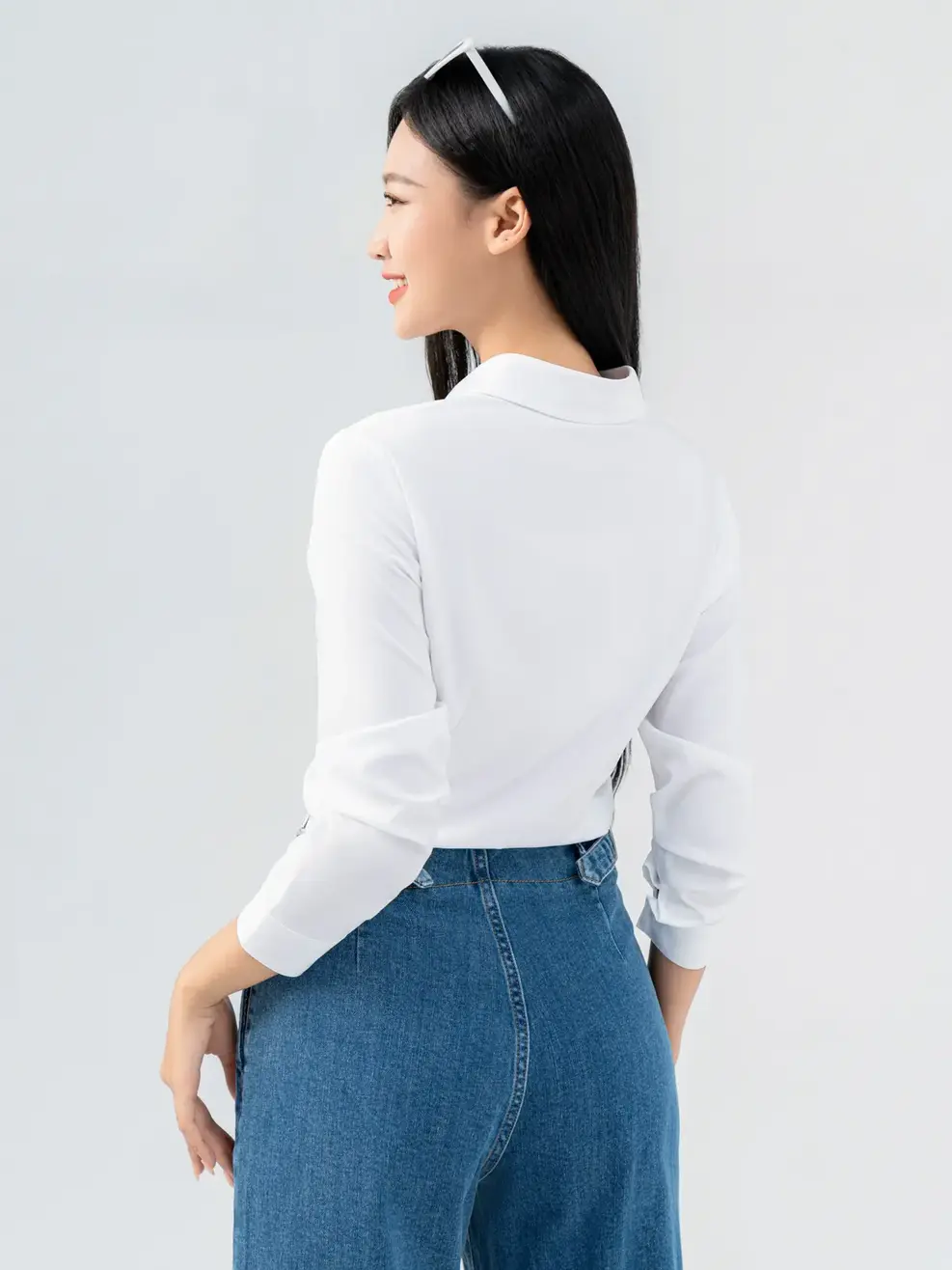 Sơ Mi Dài Tay Nữ Dáng Ôm - Trắng - S