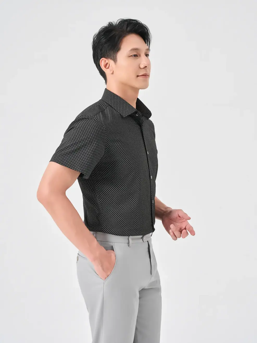 Sơ Mi Cộc Tay Nam Bamboo Hoạ Tiết - Đen - M