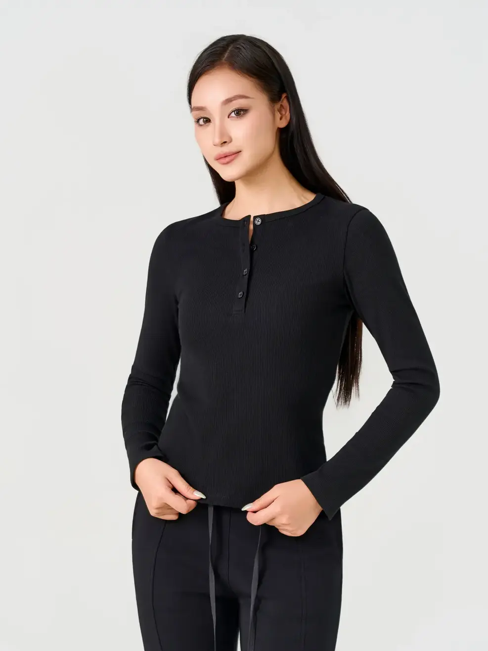 Áo Phông Nữ Tay Dài Có Cúc - ĐEN 002 - S