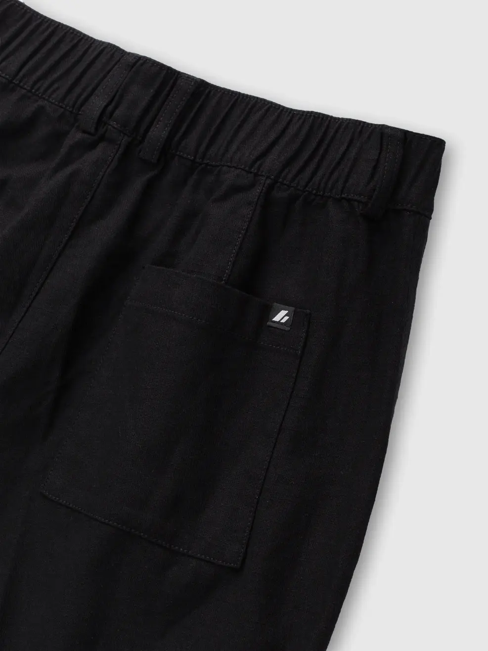Quần Shorts Nam Đũi Cạp Chun Phối Dây Dệt Sườn - ĐEN 002 - 29