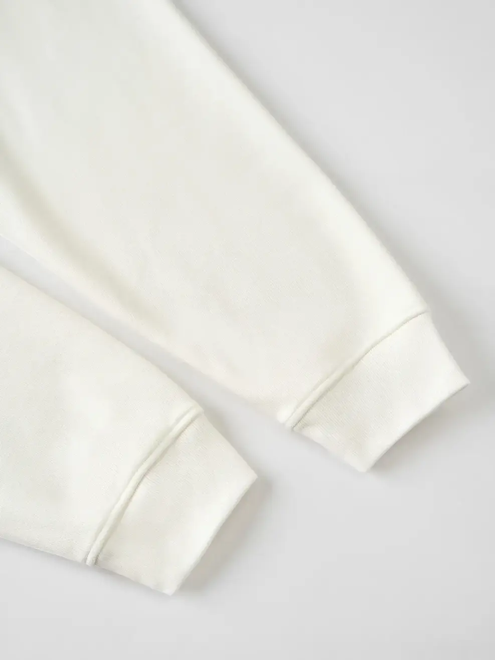 Áo Nỉ Nam Tay Raglan Bo Gấu Túi Khoá - Trắng 001 - M