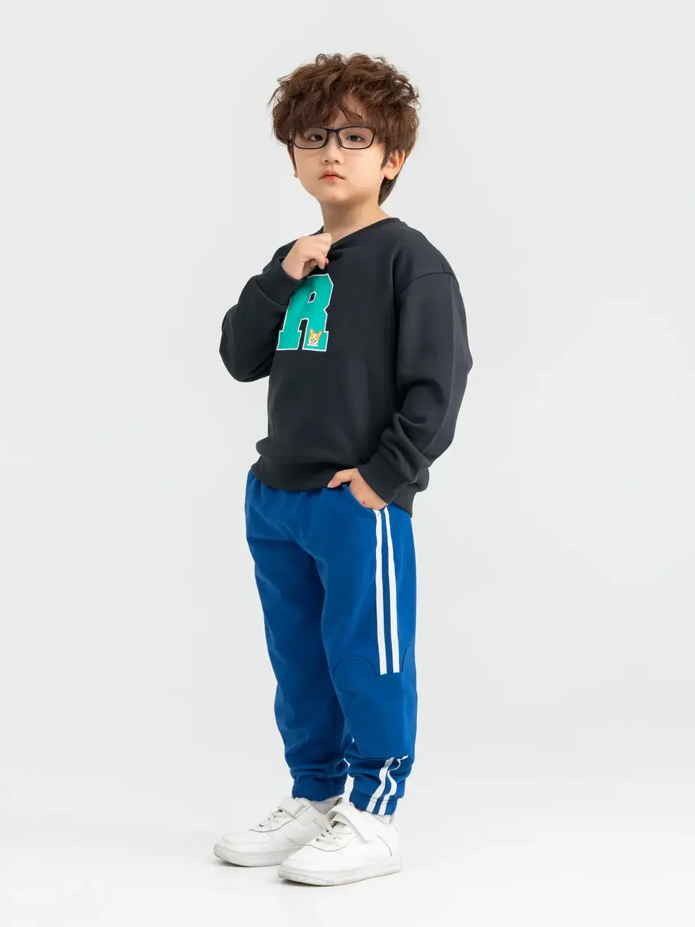 Áo Nỉ Nữ Kid In Ngực - Đen - 2