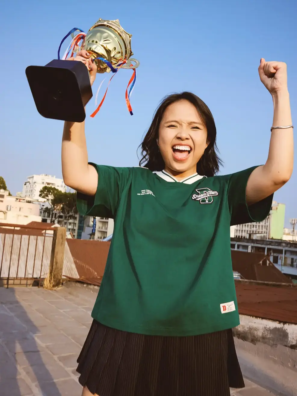 Áo Phông Cổ Tim Dream Team - Xanh lá 042 - S