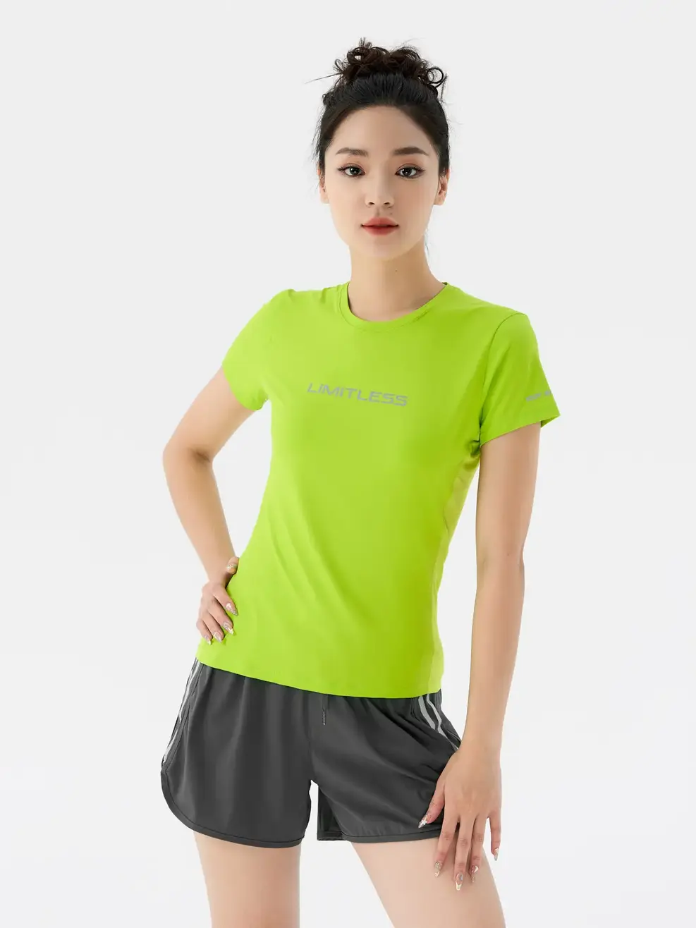 T-shirt Thể Thao Nữ Siệu Nhẹ In Limitless - Xanh Lá - S