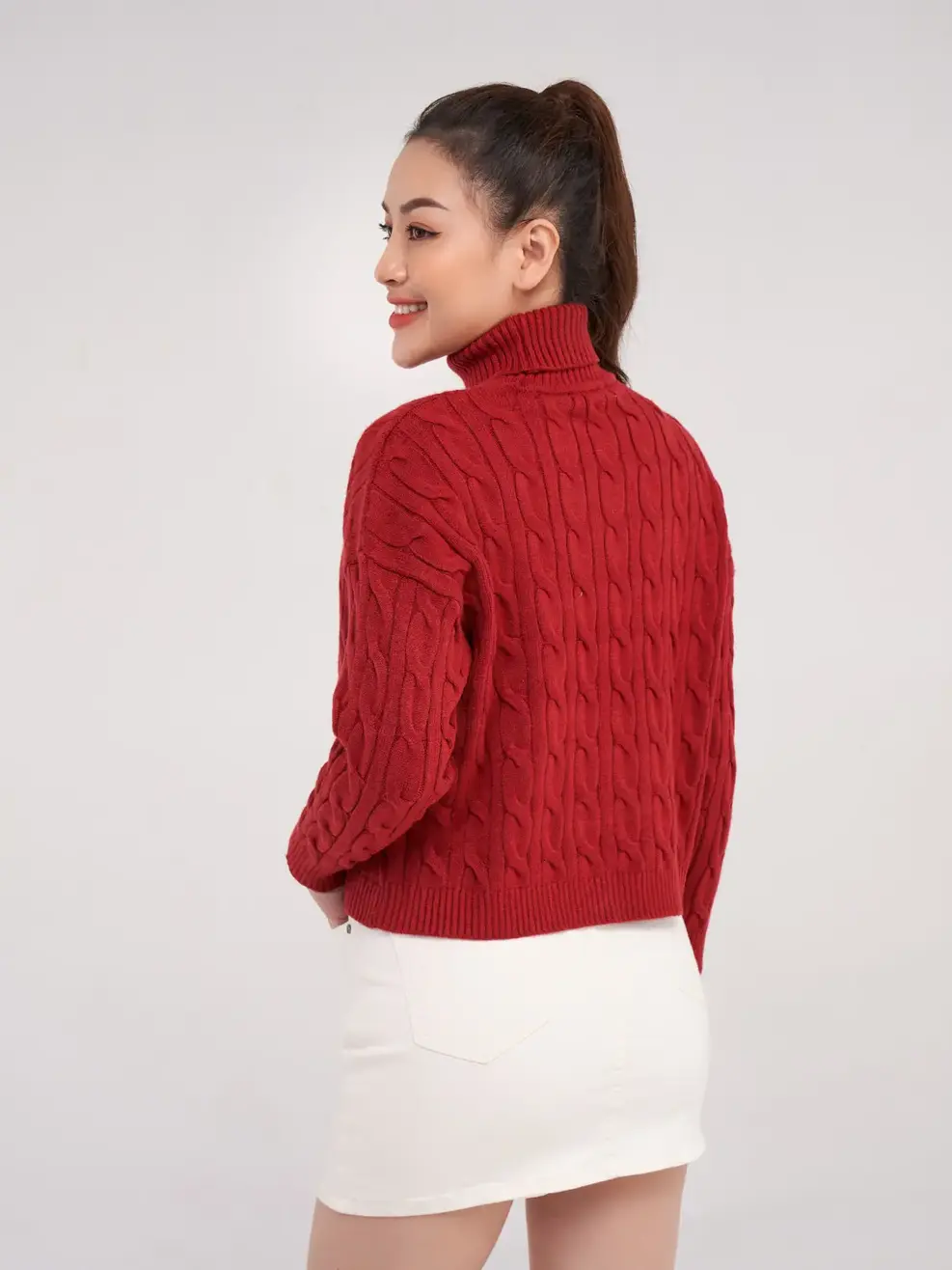 Áo len vặn thừng cổ lọ - Đỏ đô - L