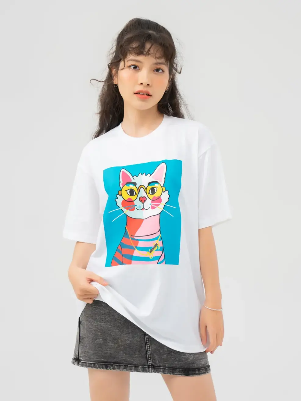 T-shirt Nữ In Cat Đeo Kinh Cotton Usa - Trắng 1 - F