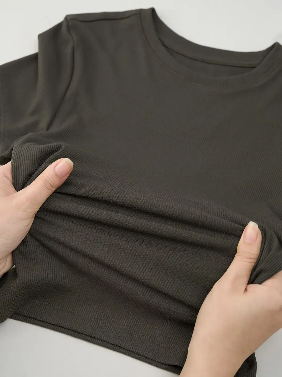 T-shirt Nữ Slimfit Thun Rib Tăm Nhỏ - Rêu - S