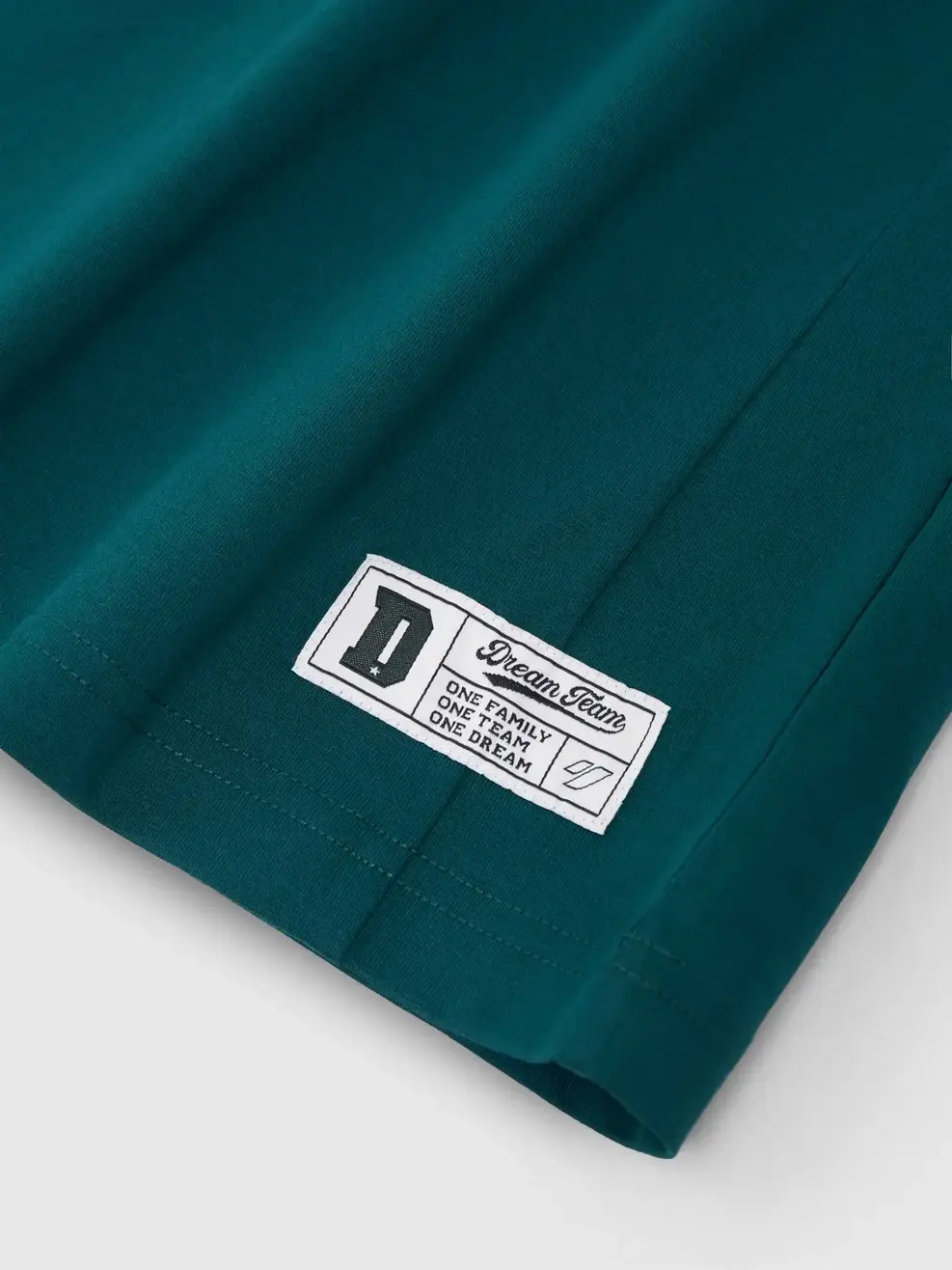 Áo Phông Cổ Tim Dream Team - Xanh lá 042 - M