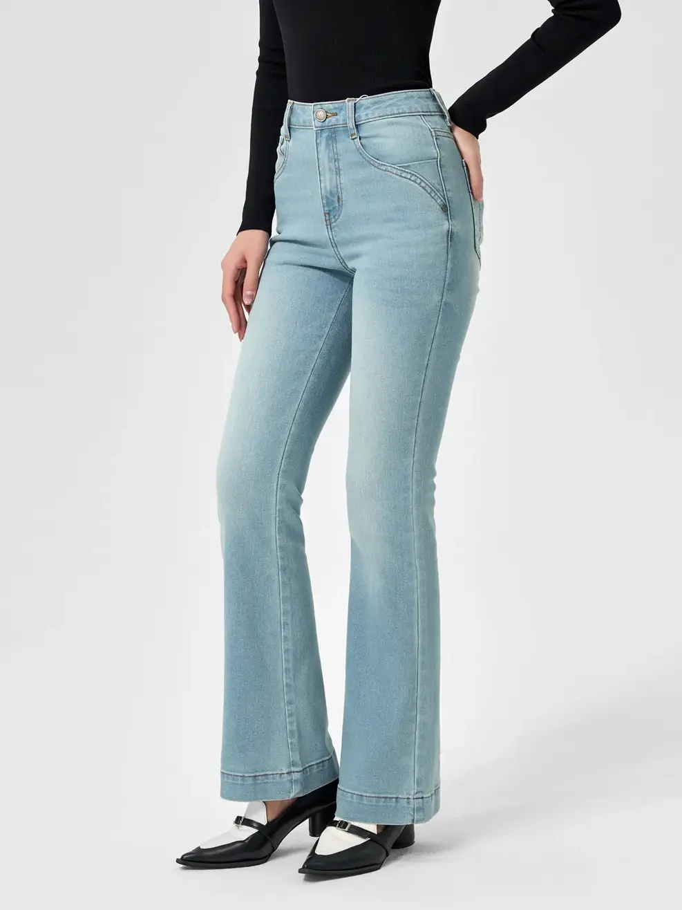 Quần Jean Nữ Ống Loe Gấu Nhăn - Xanh nhạt - 25