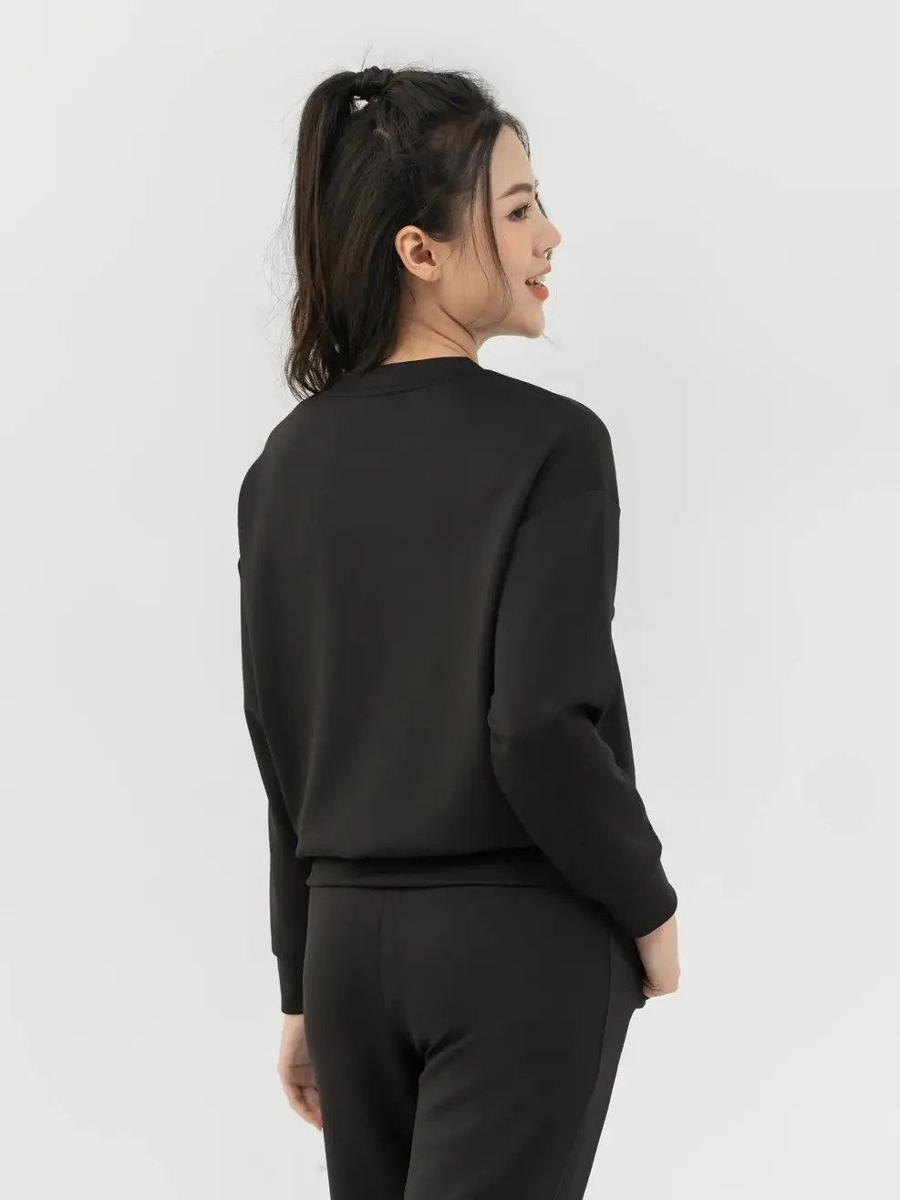 Bộ Đồ Thể Thao Nữ Youth Life - Đen - S