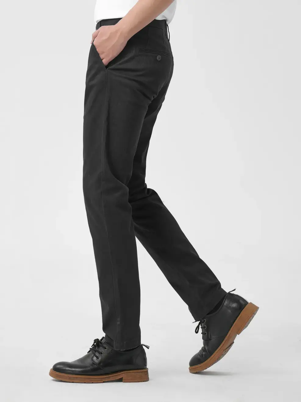 Quần Kaki Nam Slimfit - Đen - 33