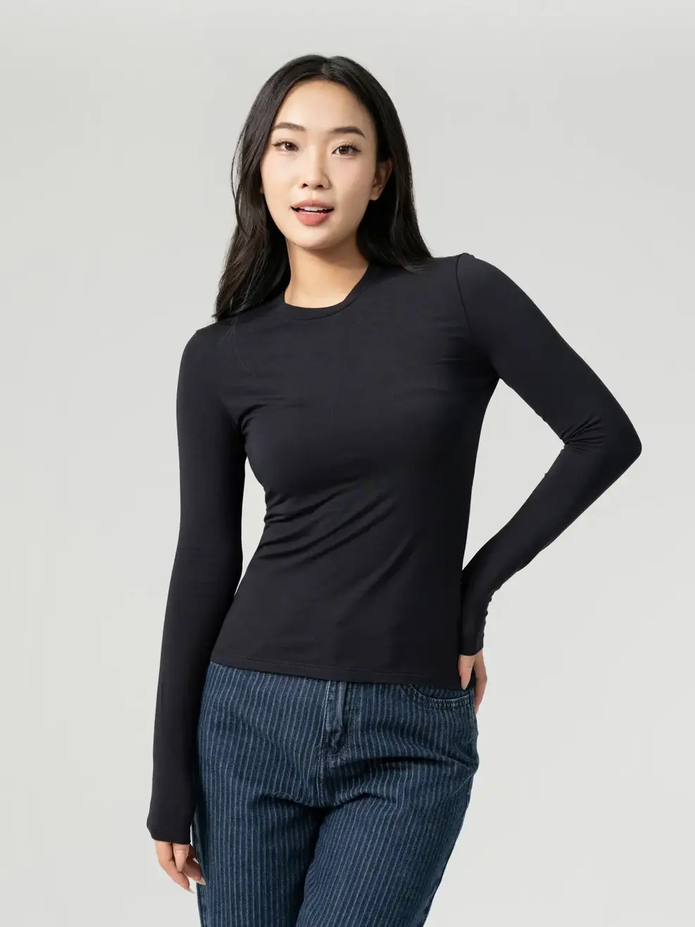 Áo Thu Đông Nữ Giữ Nhiệt Cổ Tròn - Đen - S