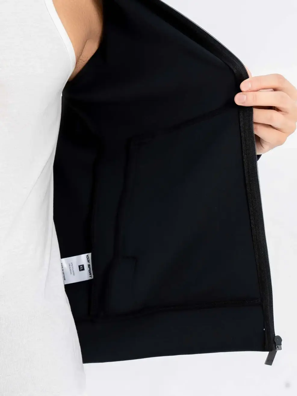 Áo khoác thể thao nam bo gấu - Đen - M