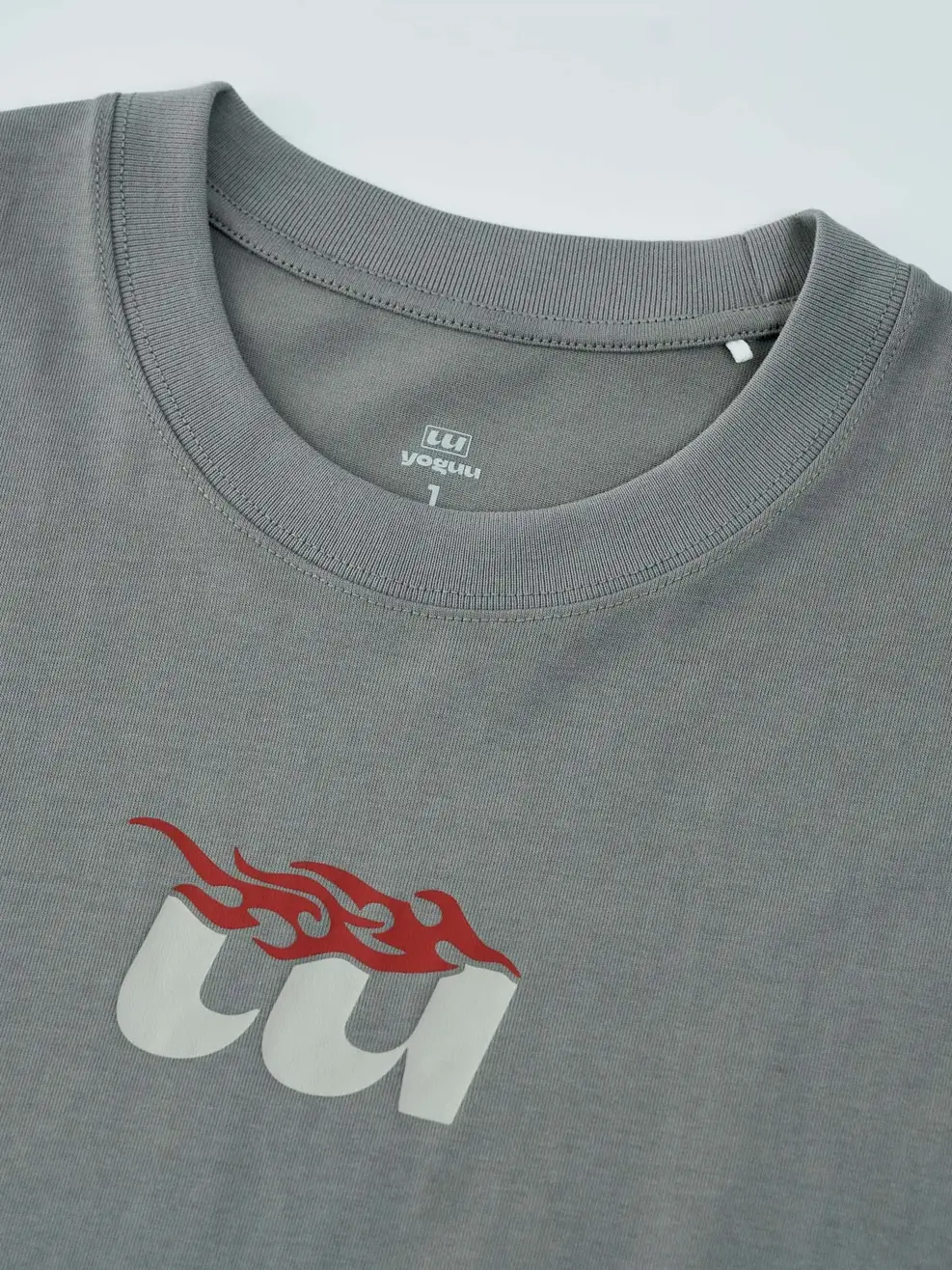 T-shirt Yoguu Determination - Ghi Đậm - 0