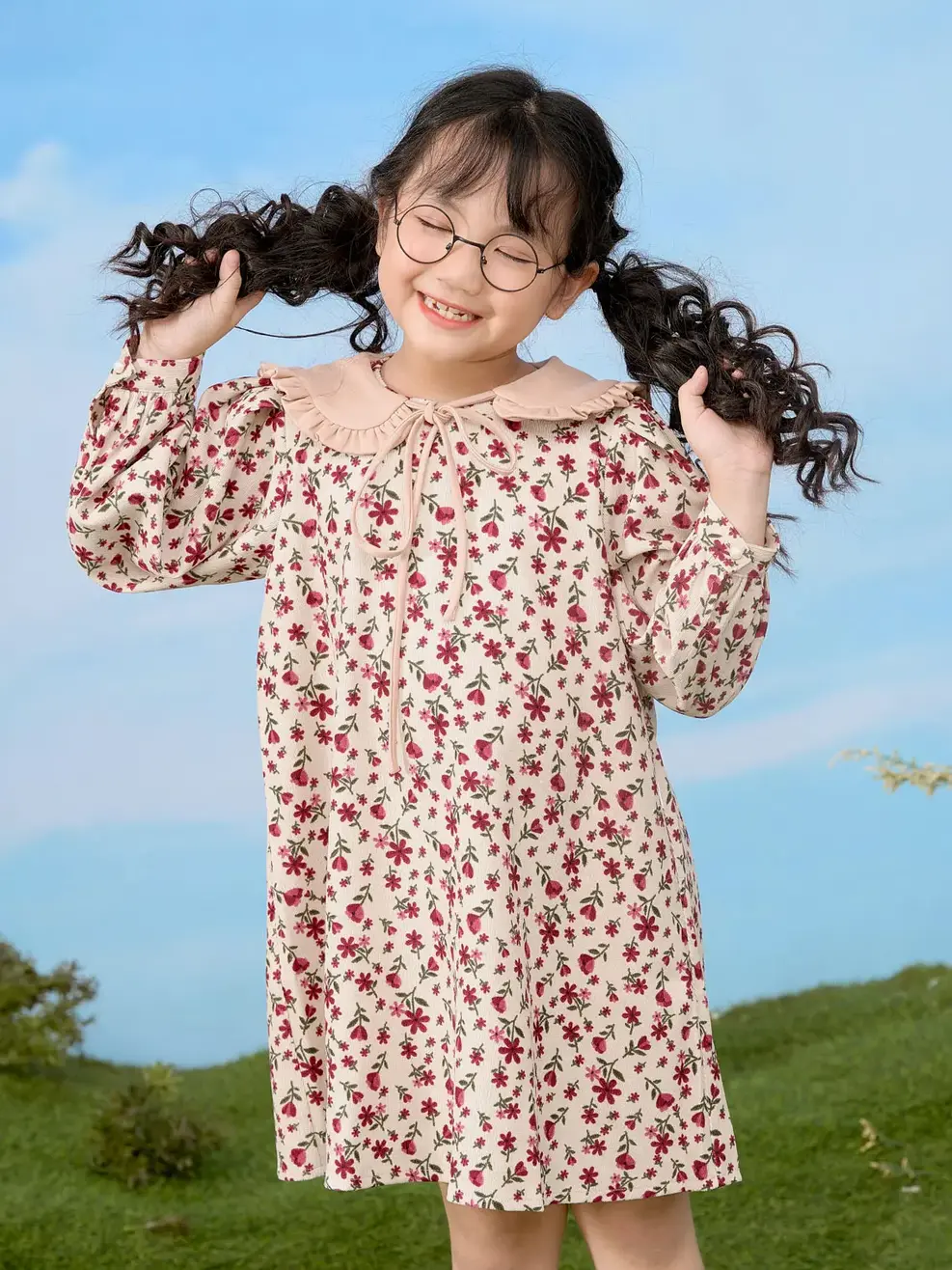 Váy trẻ em dáng xuông cổ rời - Hoa đỏ - 2