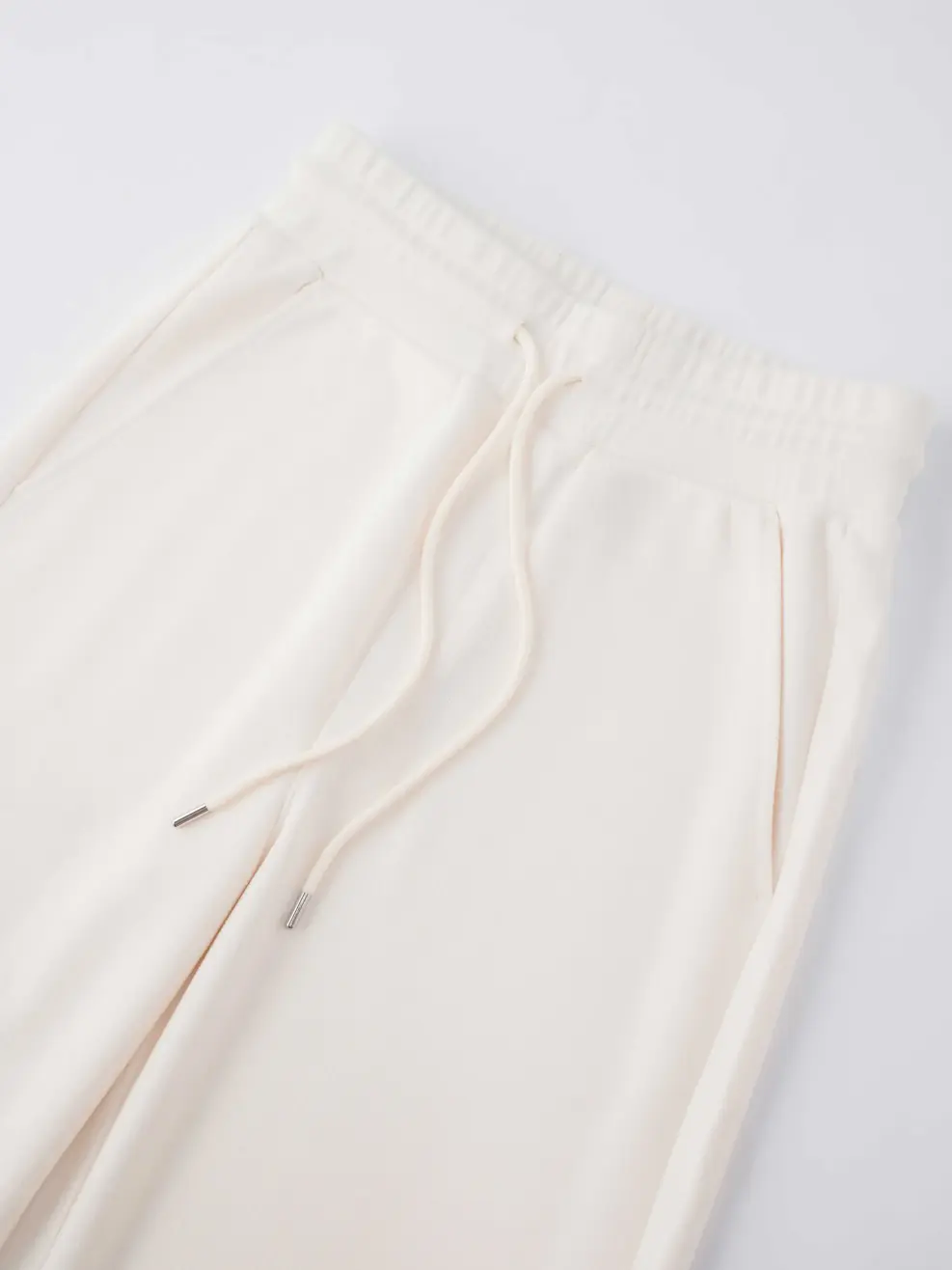 Bộ Đồ Quần Suông Năng Động - Be 009 - S