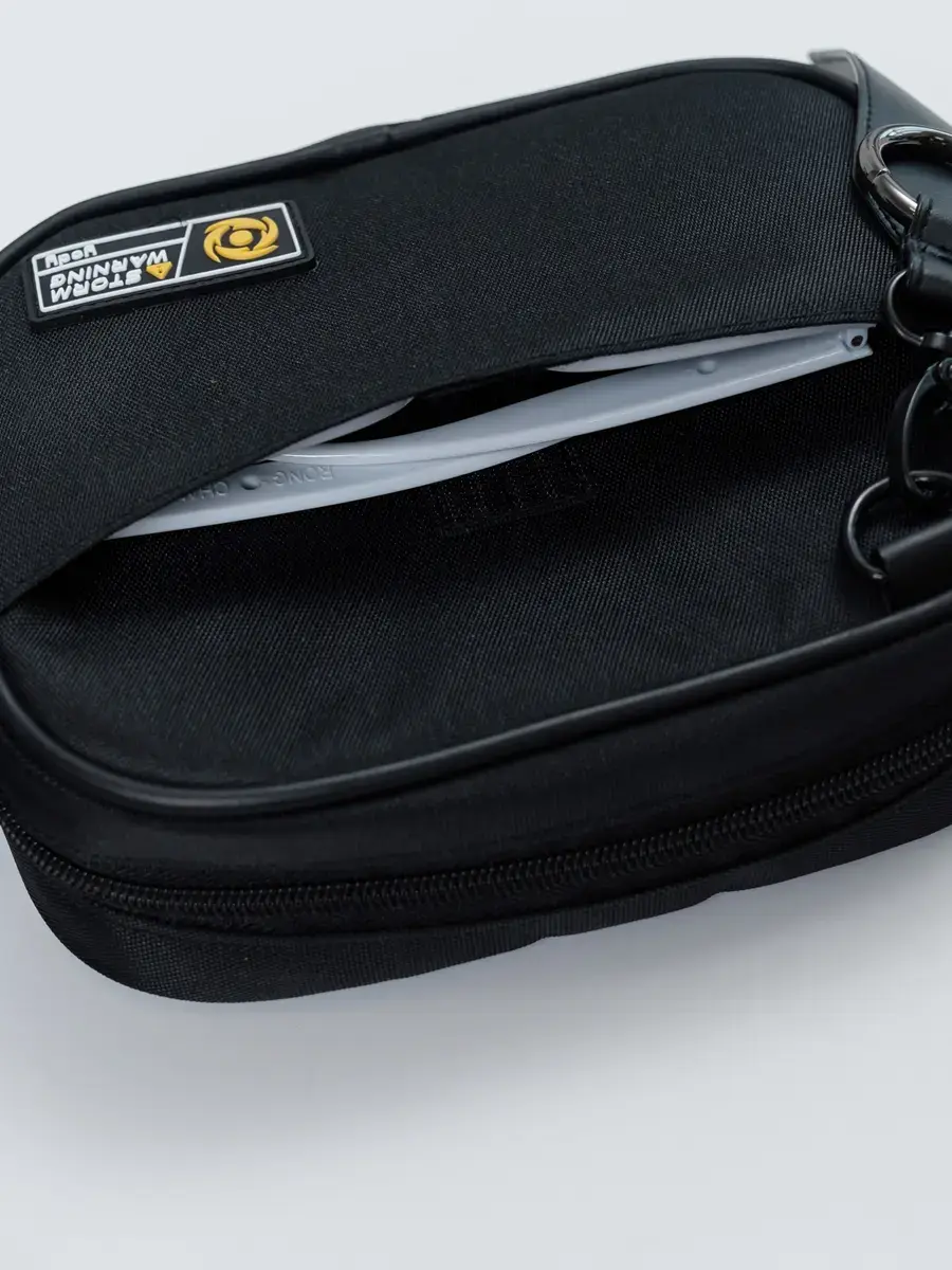 Túi unisex chống nước phối da - Đen