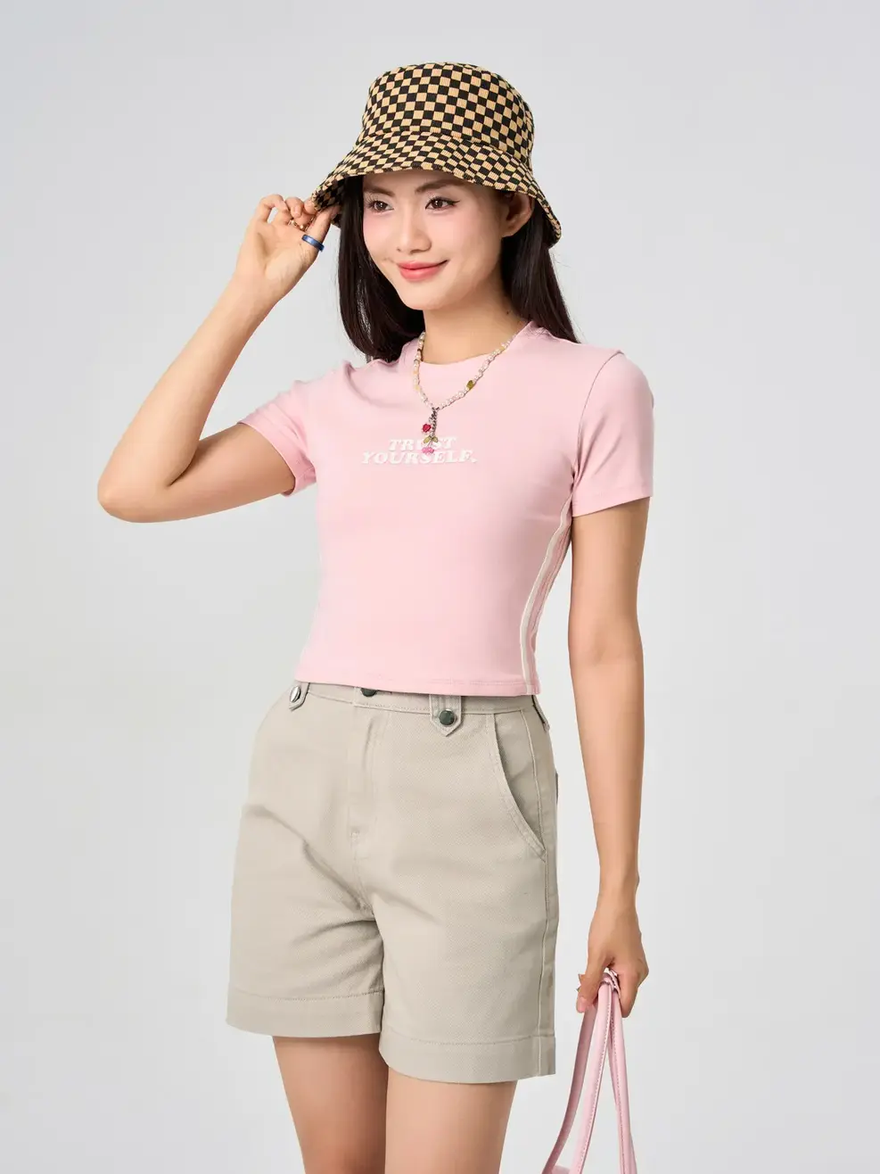 Quần Shorts Khaki Dáng A Đỉa Kẹp Cúc - Beige 074 - 26