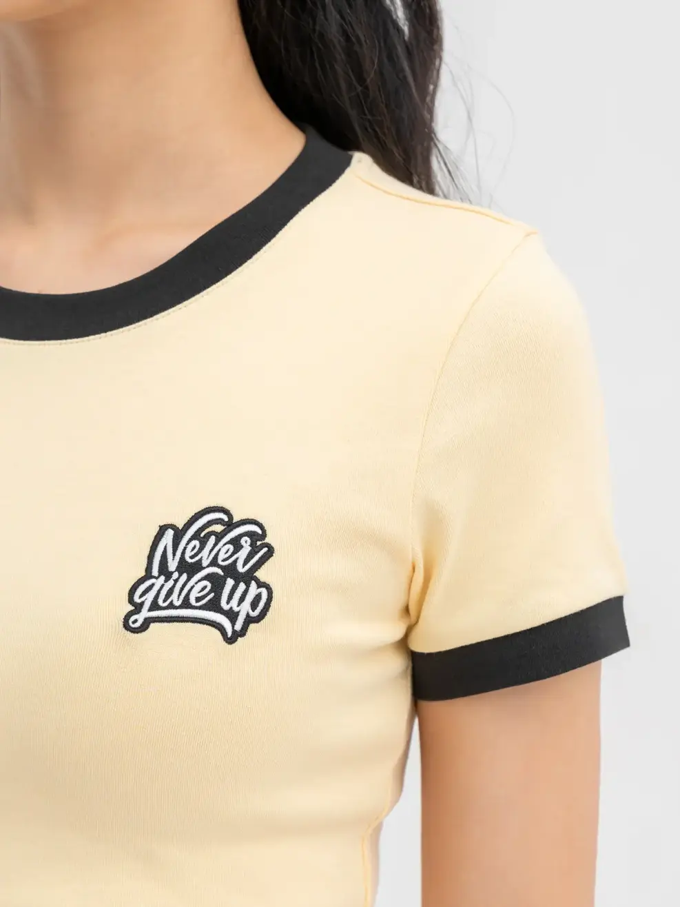 T-shirt Nữ Dáng Ôm Phối Bo - Be - S