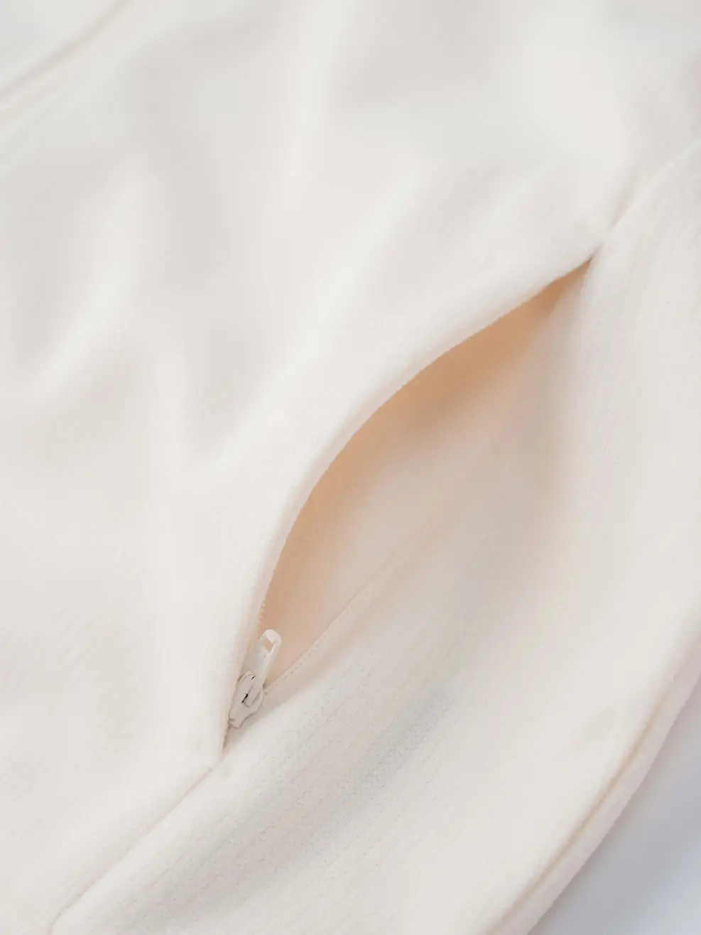 Bộ Đồ Quần Suông Năng Động - Be 009 - S