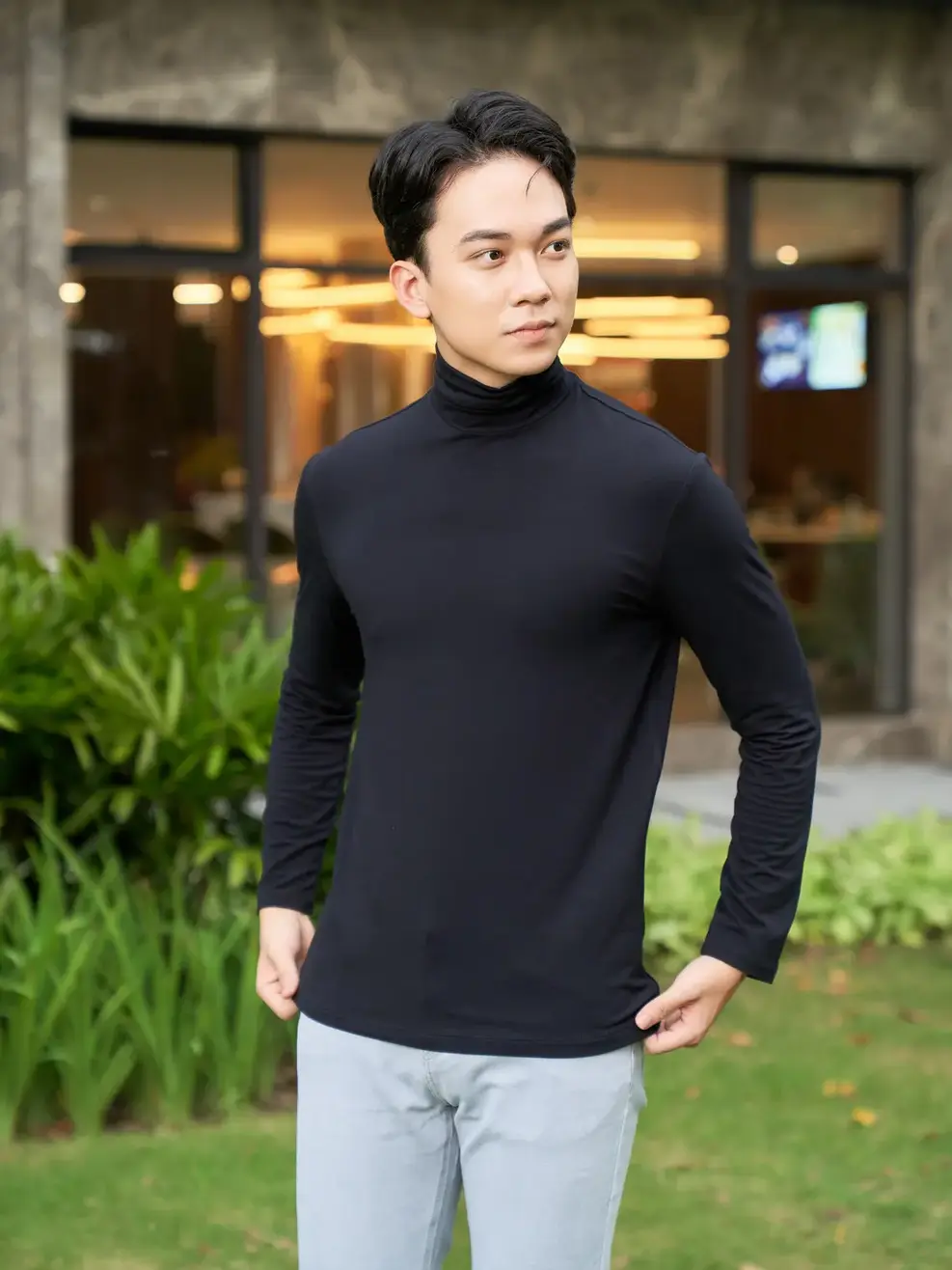 Áo Giữ Nhiệt Cổ Lọ - Đen - M