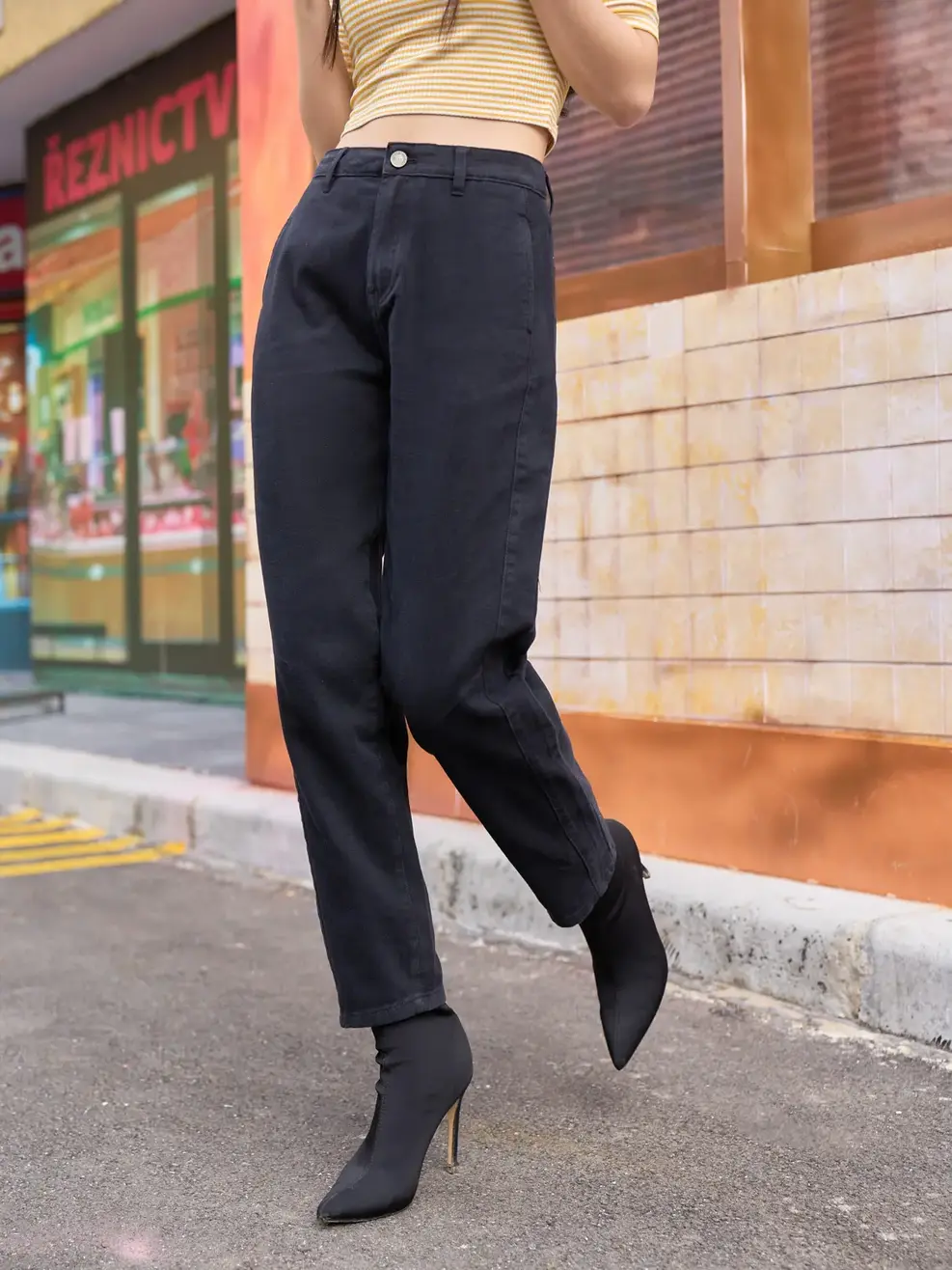 Quần khaki dáng boy túi dọc - Đen - 29