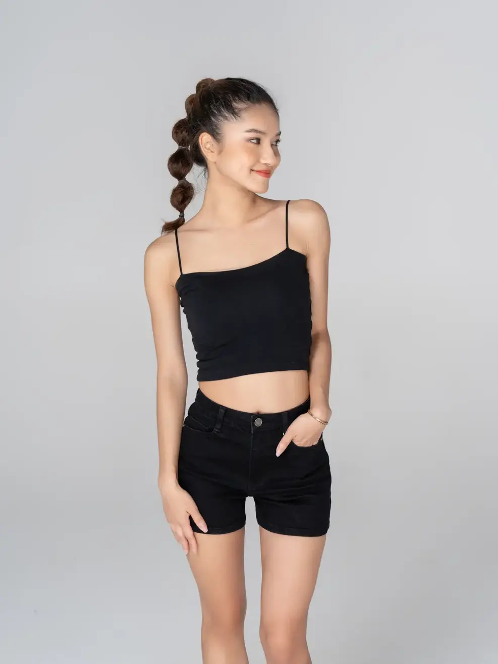 Áo hai dây nữ ôm sát dáng ngắn - Đen - S