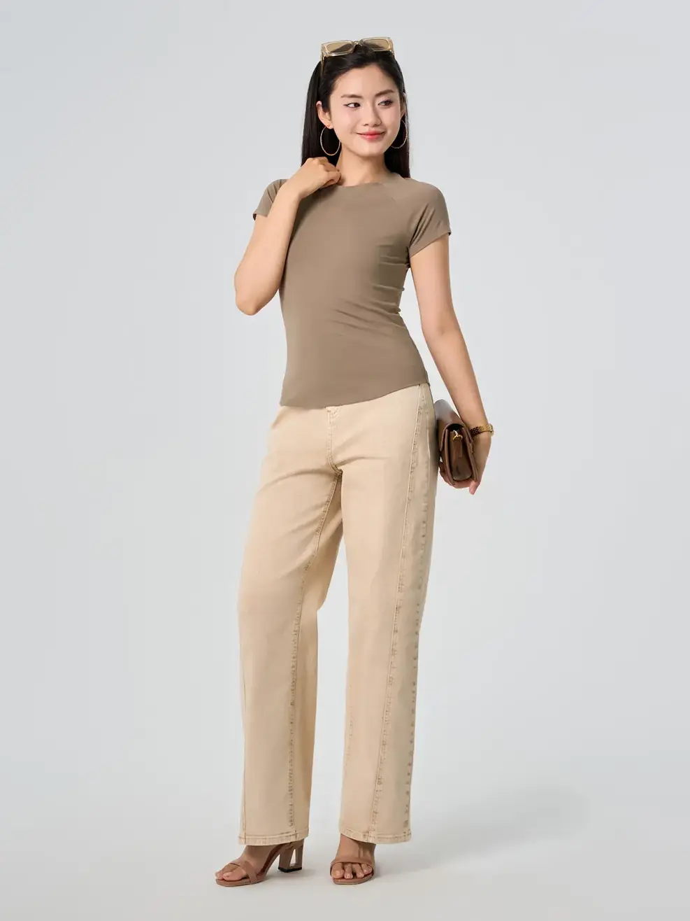 Áo Phông Nữ Tay Raglange Diễu Chỉ - Nâu 077 - S