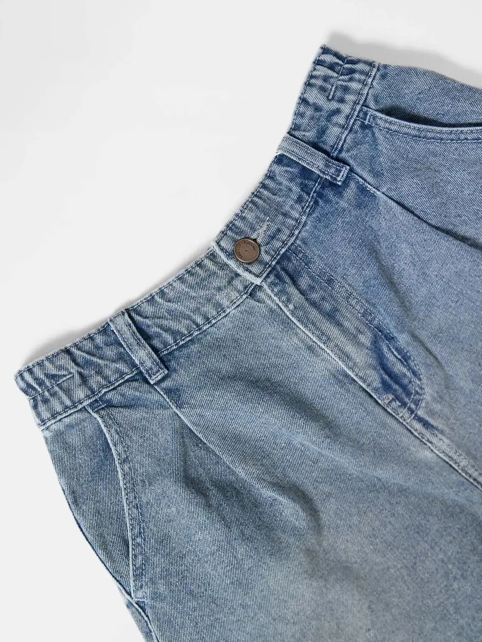 Sooc Jeans nữ xếp ly túi chéo - Xanh nhạt - 25
