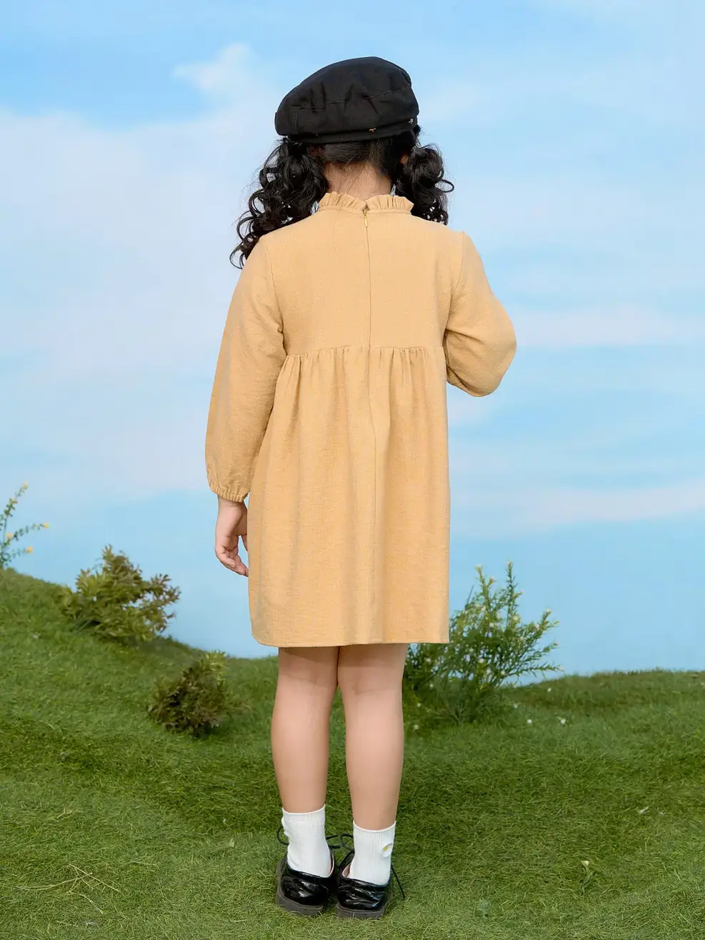 Váy trẻ em dáng xòe cổ bèo  - Vàng