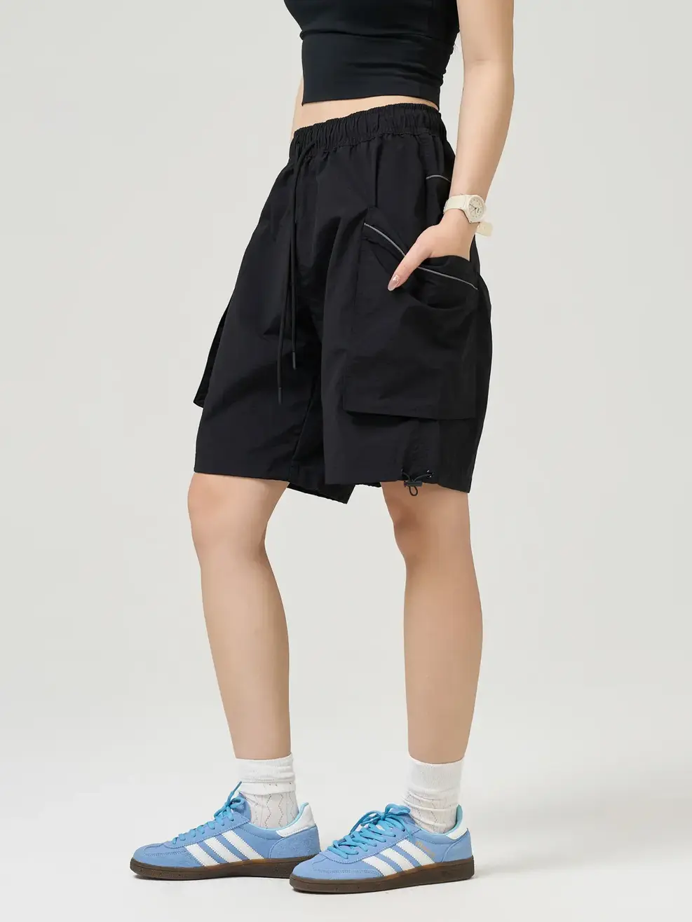 Quần Shorts Gió Lé Túi - Đen 001 - S