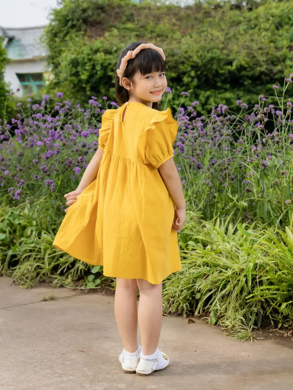 Váy kid nữ đầm trắng tay lỡ bèo vai - Vàng
