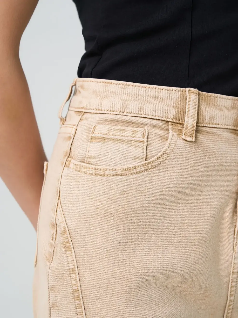 Quần Jeans Nữ Ống Rộng Cạp Cao Can Phối - Be - 25