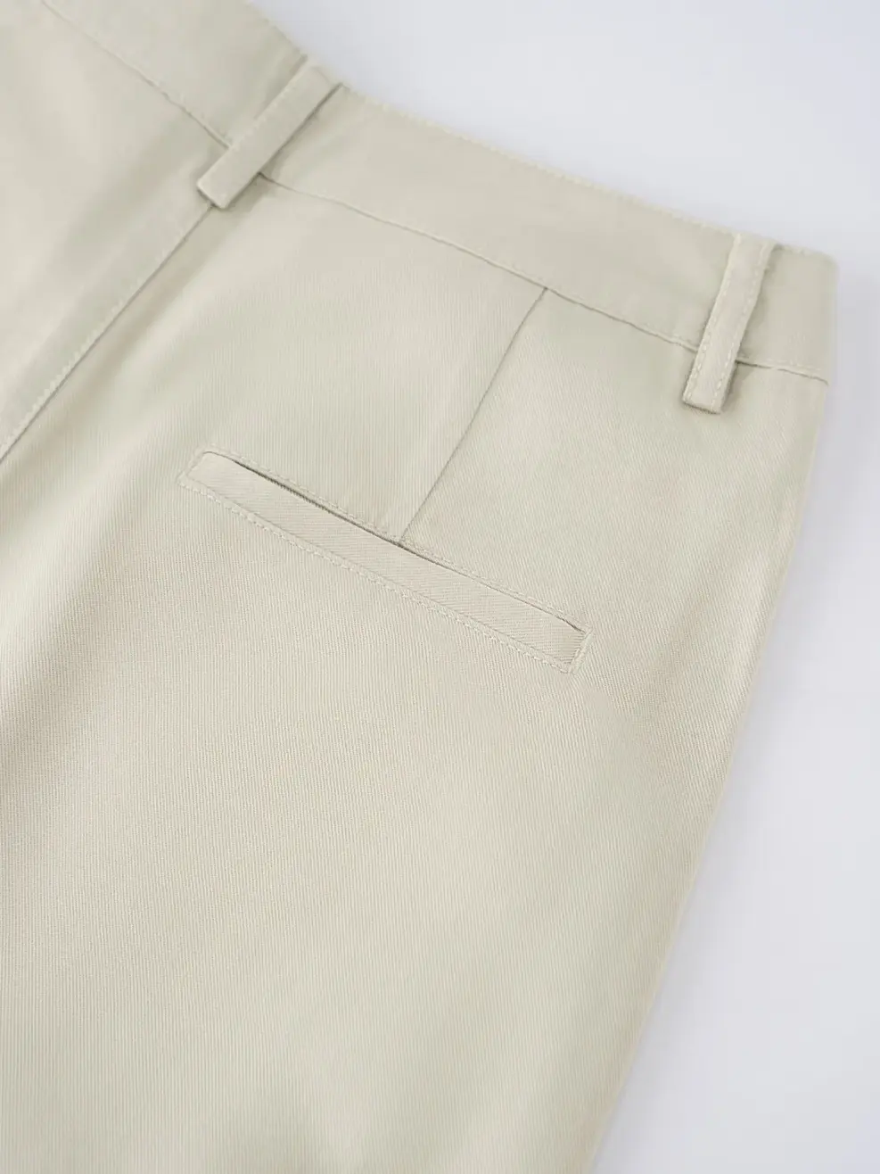 Quần Khaki Dáng Suông Cạp Cao Cơ Bản - Trắng 037 - 26