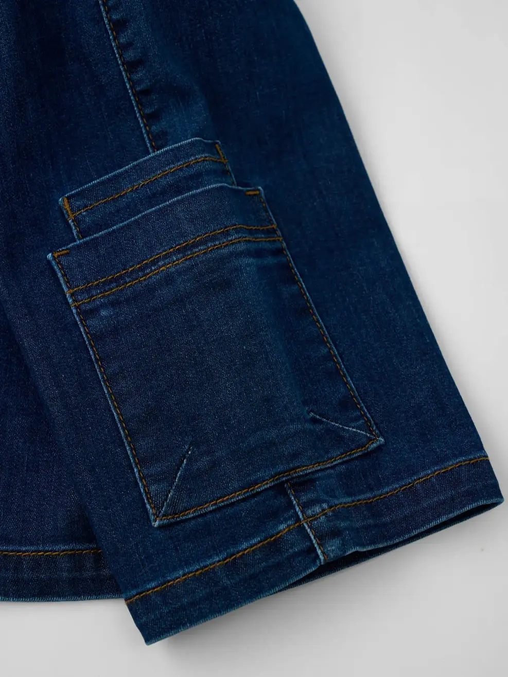 Quần Jeans BéTrai Túi Ốp Sườn - Màu chàm 001 - 4-5