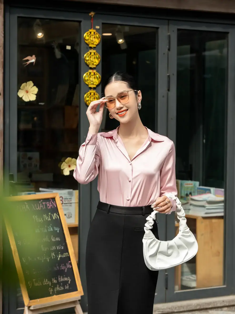 Áo Sơ Mi Tay Dài Nữ Suông Cúc Bọc - Hồng - S