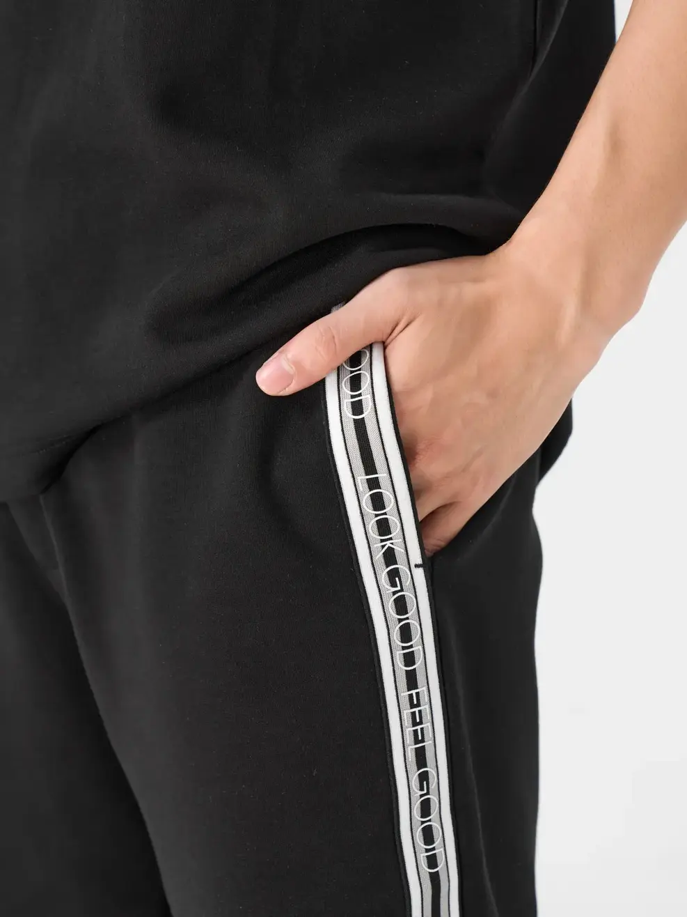 Đồ Bộ Nam Phối Dây Dệt - Đen - M