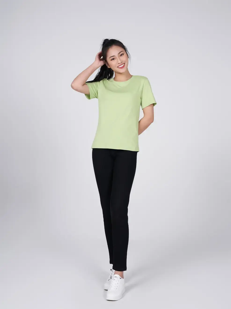 Áo thun nữ in look good feel good - Xanh Lá - S