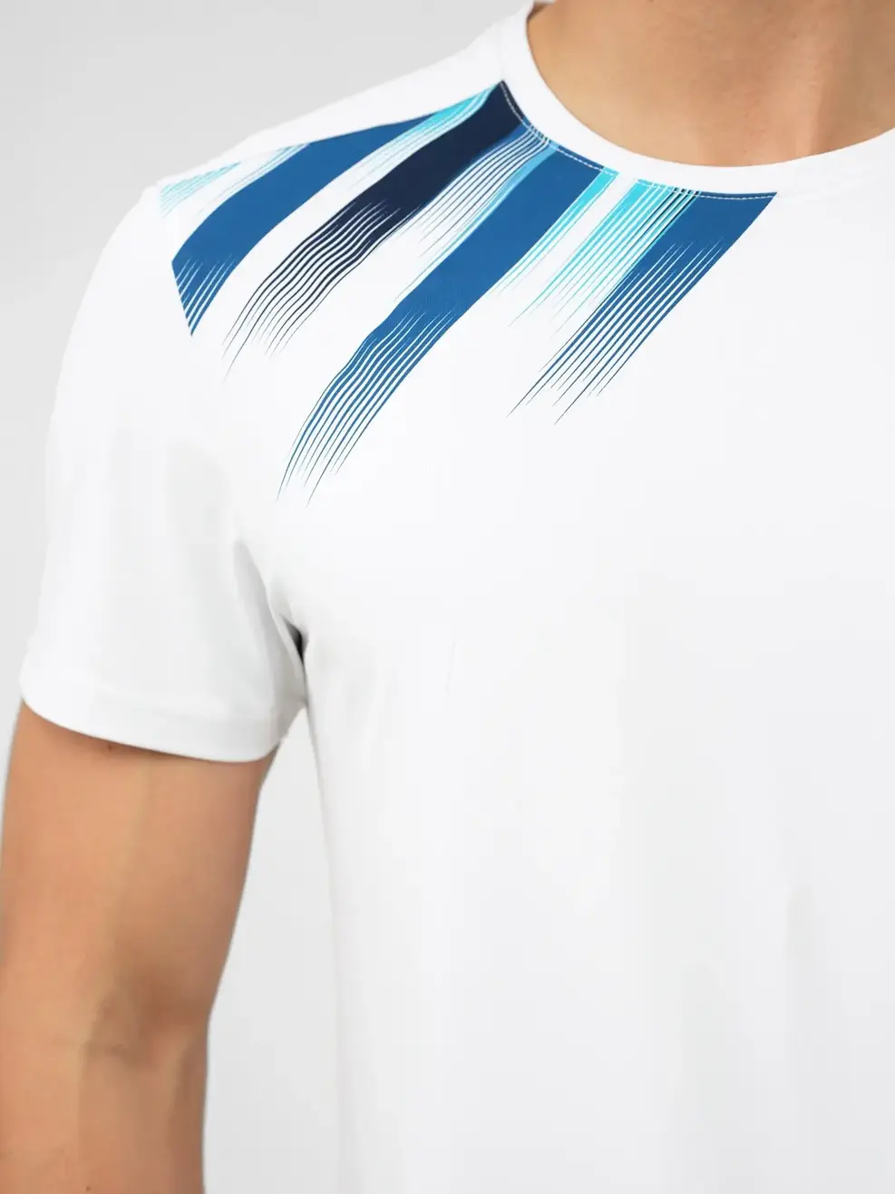 T-shirt Thể Thao Nam Hoạ Tiết Tràn Thân - Trắng - M