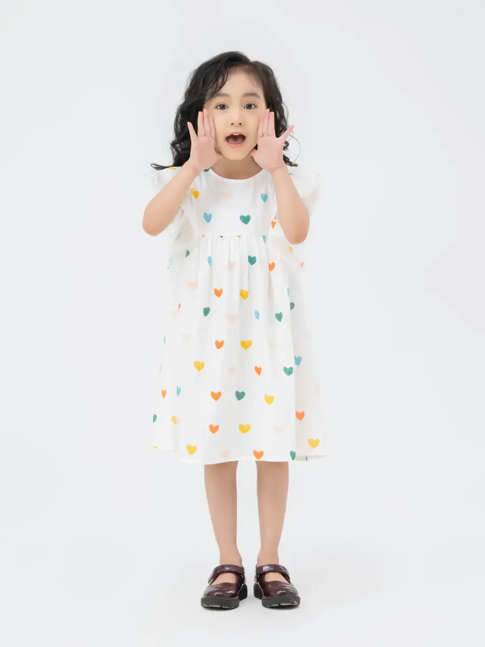 Đầm Kid Họa Tiết Trái Tim Phối Dây Ren - Trắng Họa Tiết. - 2