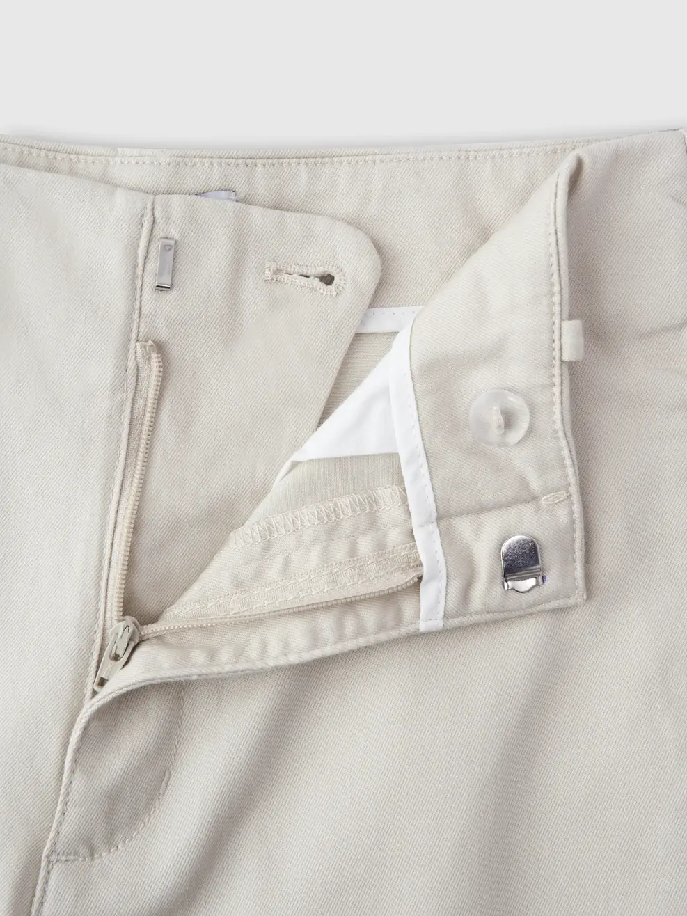 Quần Shorts Nữ Khaki Stretch Cạp Liền - Be 006 - 26