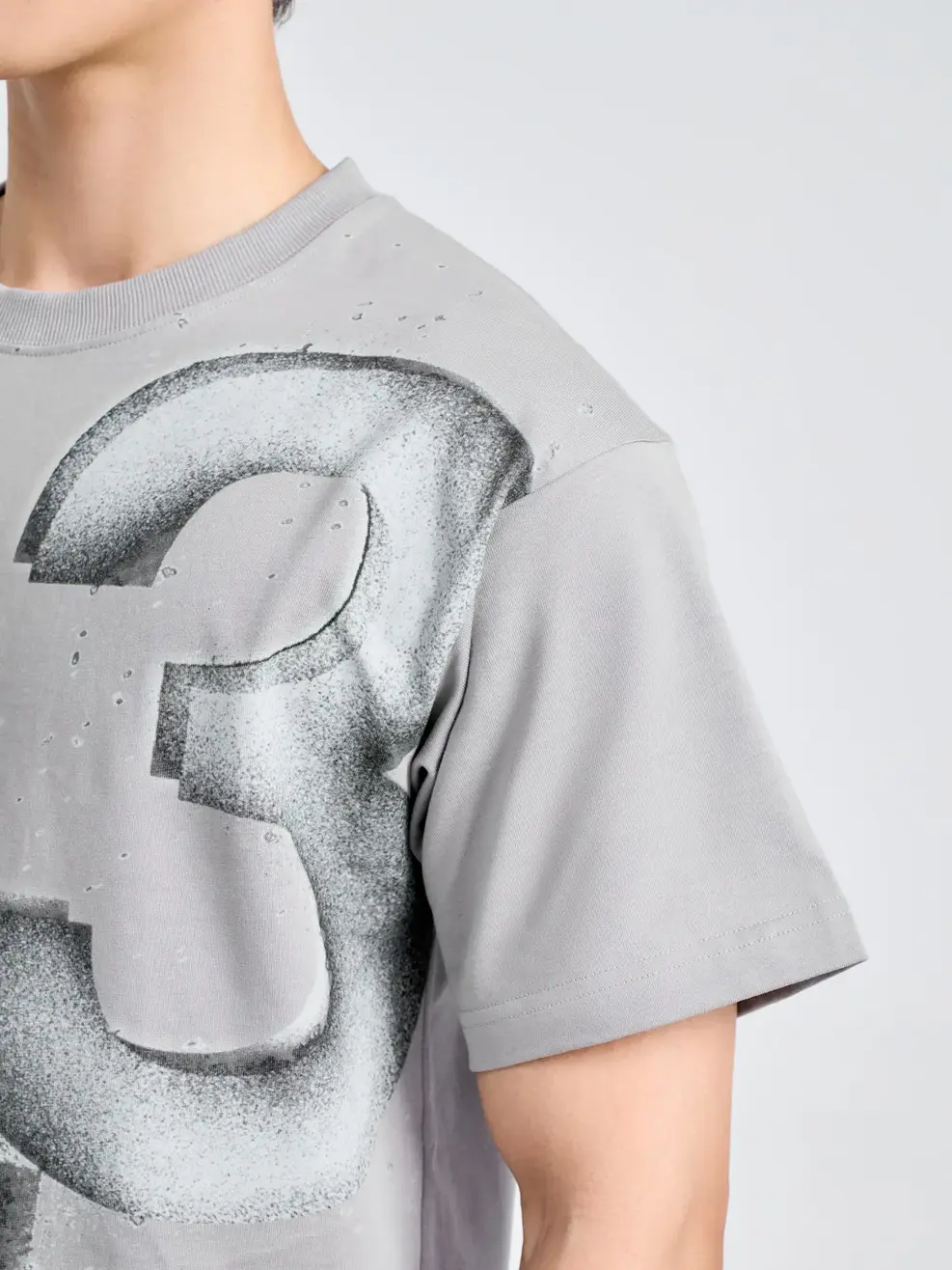 ÁO Tshirt Yoguu Random Number - Ghi Đậm - 1