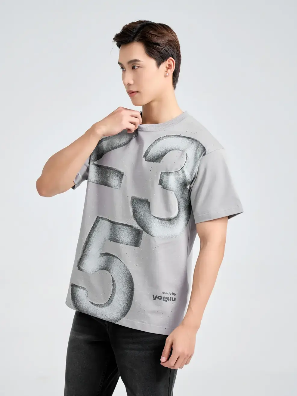 ÁO Tshirt Yoguu Random Number - Ghi Đậm - 1