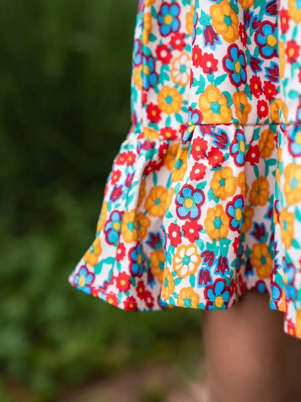 Đầm bé gái cổ bèo - Hoa Vàng