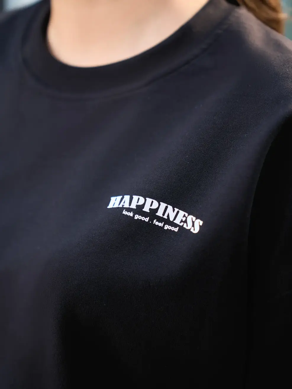 Bộ đông nữ nỉ in chữ HAPPINESS - Đen - S