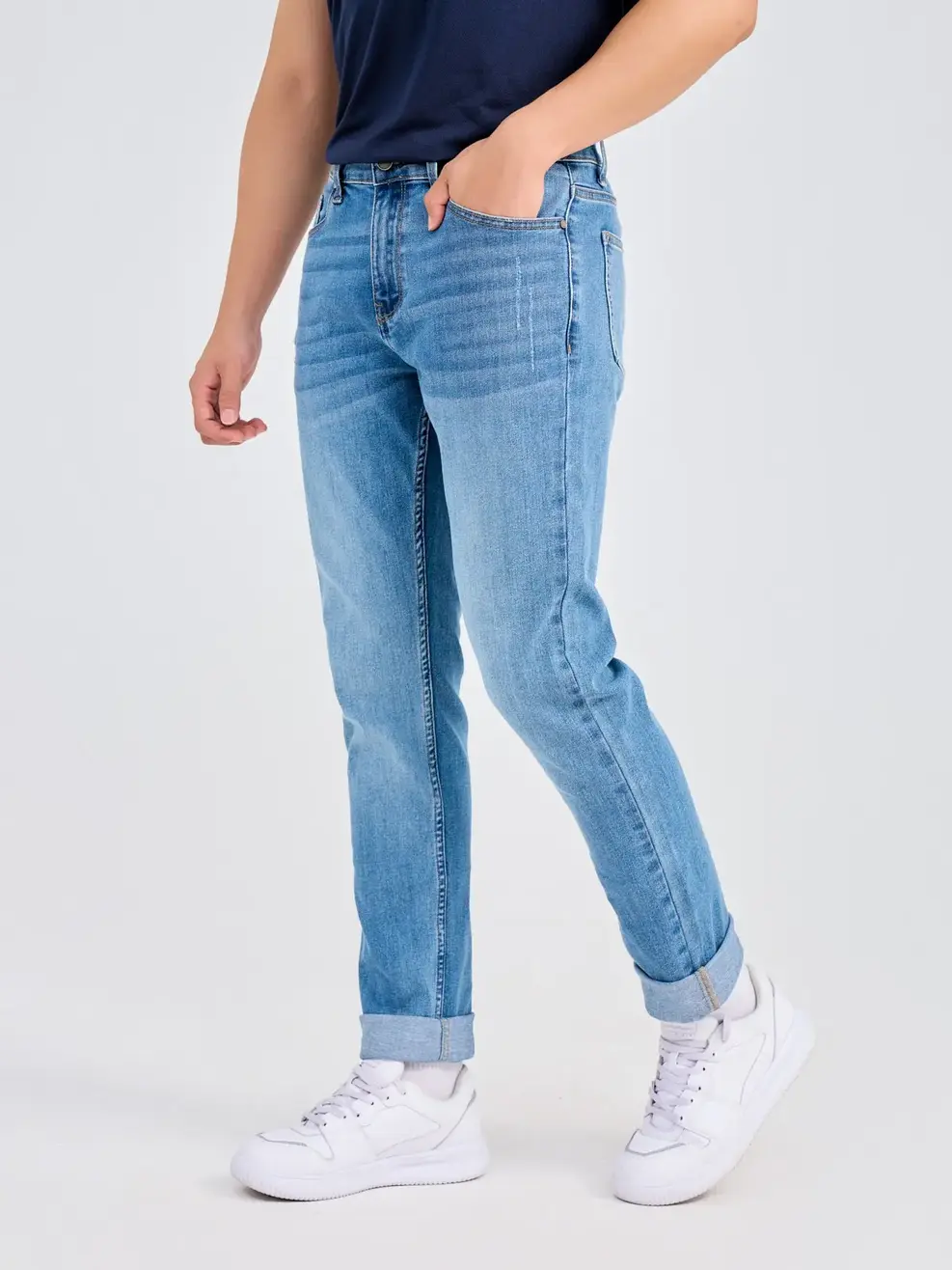 Quần Jeans Nam Slim Fit Mài Xước  - Xanh nhạt - 28