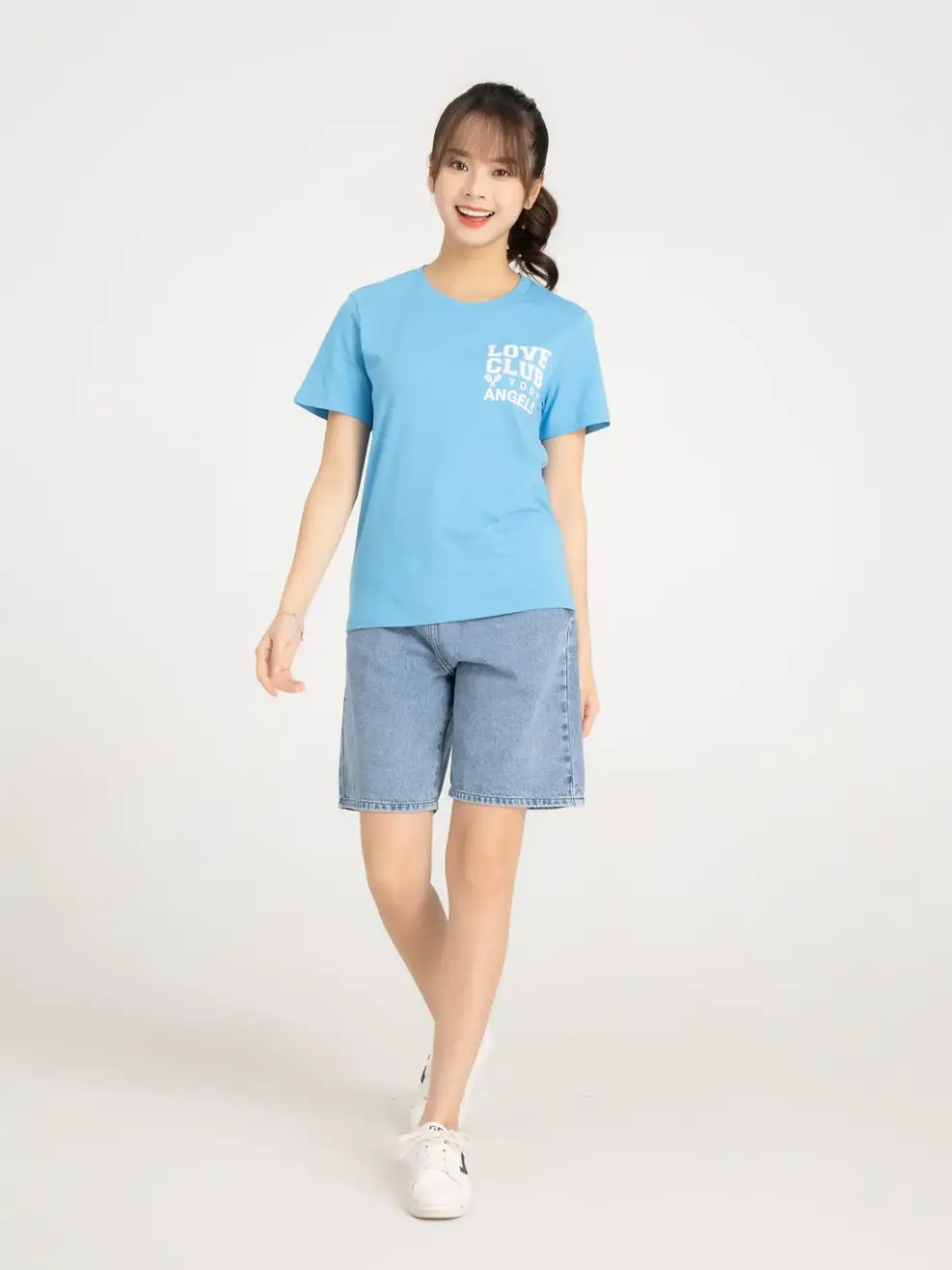 Áo Tshirt nữ in club - Xanh Biển - L